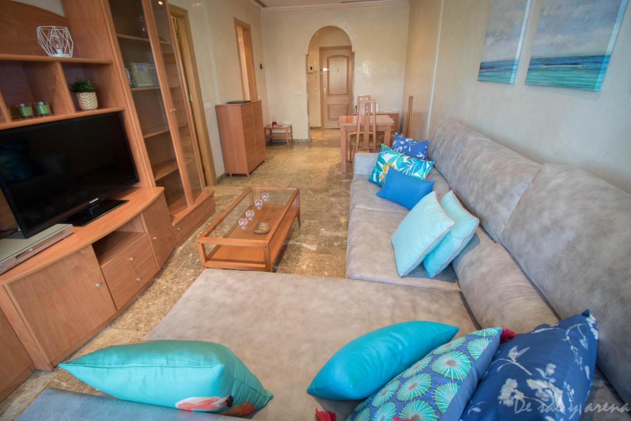 Espacioso Bajo Frente Al Mar Appartement Benalmádena